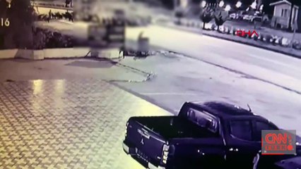 Seyir halindeki cip sürüye daldı