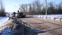 Rússia retira tropas da fronteira