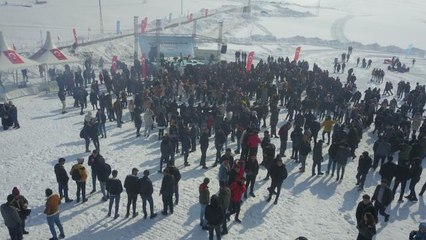 "AK Gençlik Kayak Festivali" düzenlendi