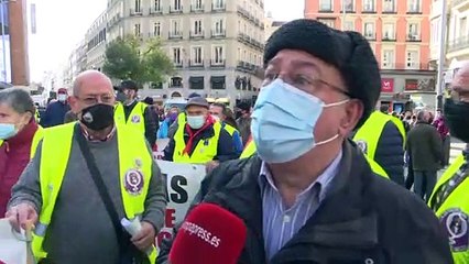 Video herunterladen: Pensionistas se manifiestan en varias ciudades por unas pensiones dignas