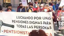 Marchas en Barcelona y Bilbao reclaman una subida de las pensiones ligada al IPC