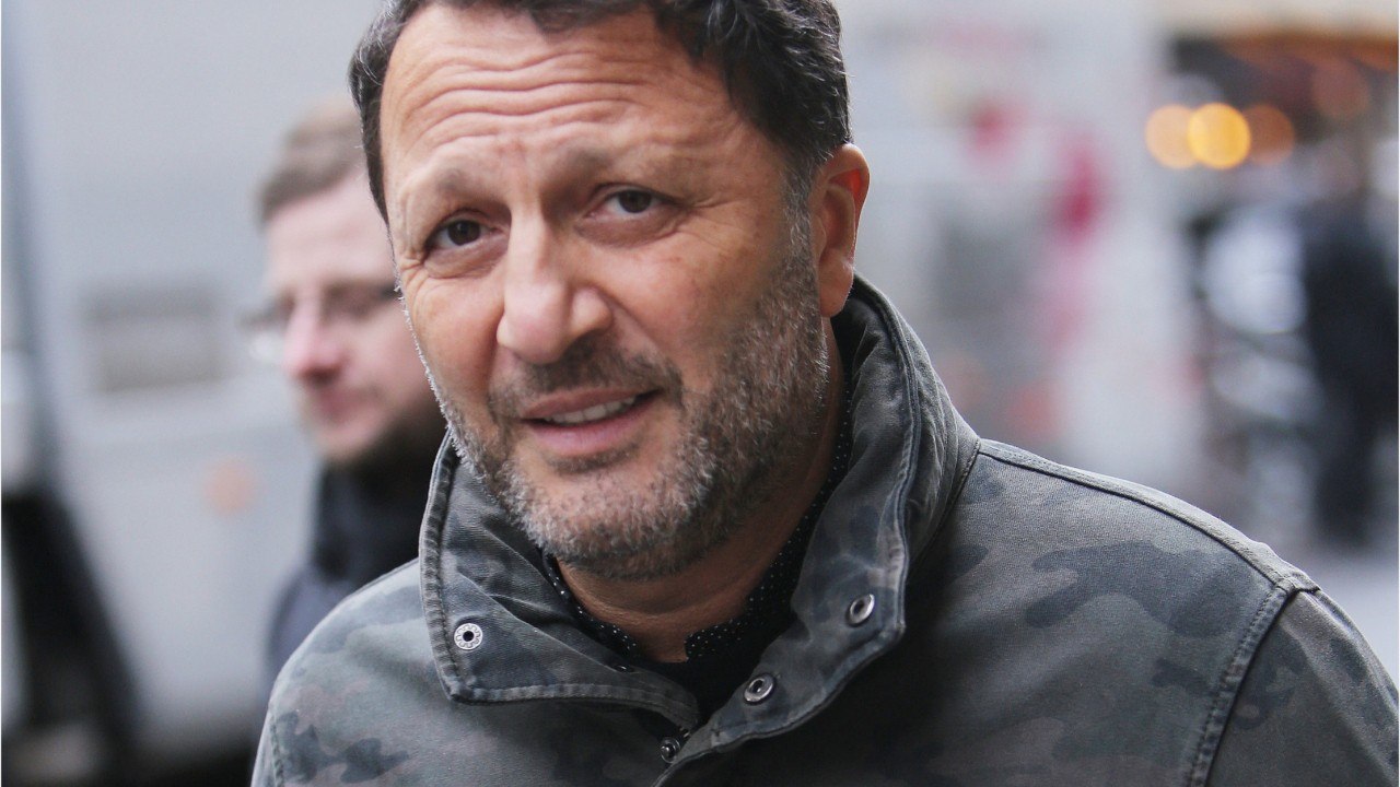 FEMME ACTUELLE - Arthur : ce jour où il a été paralysé avec Mylène Farmer, devant 20.000 personnes