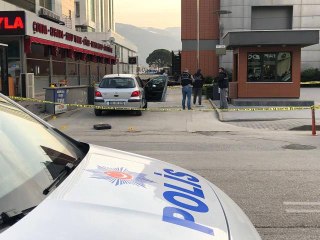 Son Dakika | Bursa'da silahlı saldırıda yaralanan 3 kişiden biri öldü