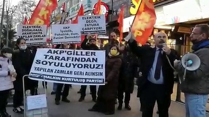 Fatura yakarak ve boş tencerelerle zam protestosu