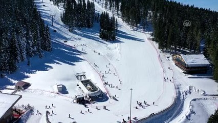 KASTAMONU - Yurduntepe Kayak Merkezi'nde hafta sonu yoğunluğu yaşanıyor
