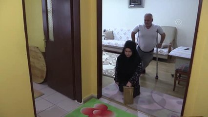 Bedensel engelli çift zorlukları "sevgi"yle aşıyor