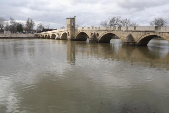 Ergene Nehri'nin debisi artarken, Meriç ve Tunca'nın debisi düşüyor