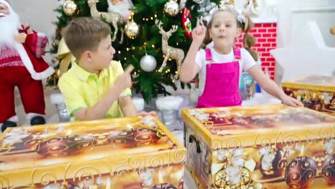 Diana and Roma complete the Christmas To-Do List, 6 days before Christmas!