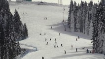 KASTAMONU - Ilgaz Dağı Kayak Merkezi hafta sonu birçok ilden ziyaretçiyi ağırlıyor