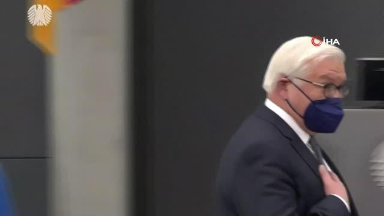 Almanya Cumhurbaşkanı Steinmeier'den Putin'e: "Demokrasinin gücünü hafife alma"