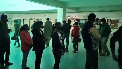 बुखार दो दिन, लेकिन गला चॉक दो सप्ताह तक रहा