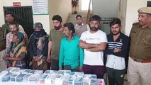 पाकिस्तान में बने 1500 रुपए कीमत के मोबाइल को ब्रांडेंड कंपनी का कवर लगाकर  महंगे दाम पर बेचते, 2 महिला सहित 7 गिरफ्तार
