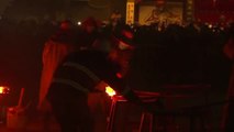 El fuego del festival de la Flor de Hierro en China conquista a los turistas