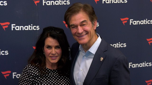 Dr. Oz “Michael Rubin’s Fanatics Super Bowl Party” Red Carpet