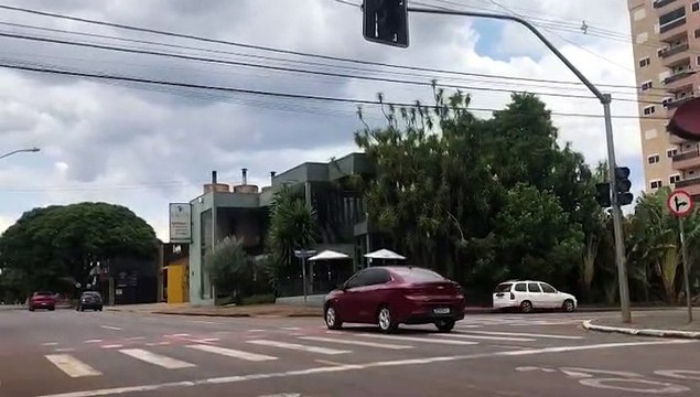 Semáforos da Rua Erechim com a Rua Vicente Machado estão inoperantes