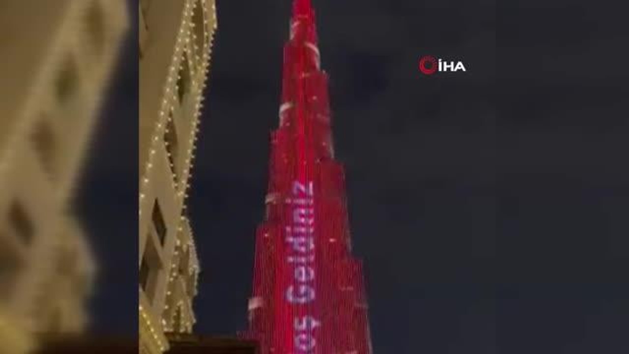 Cumhurbaşkanı Erdoğan'ın BAE ziyareti öncesi Burj Khalifa'ya Türk bayrağı yansıtıldı