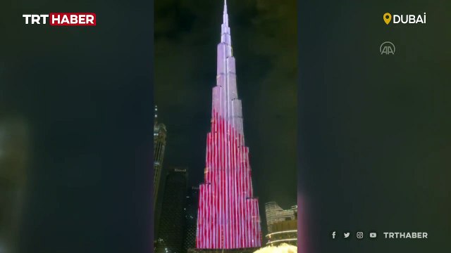 Erdoğan'ın BAE ziyareti öncesi Burj Khalifa'ya Türk bayrağı yansıtıldı
