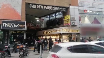 Kocaeli'de bir iş merkezinde erkek cesedi bulundu