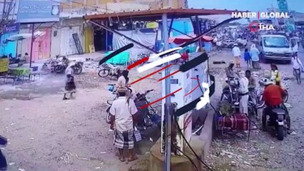 Yemen’de cip akaryakıt istasyonuna daldı: 2 ölü, 1 yaralı