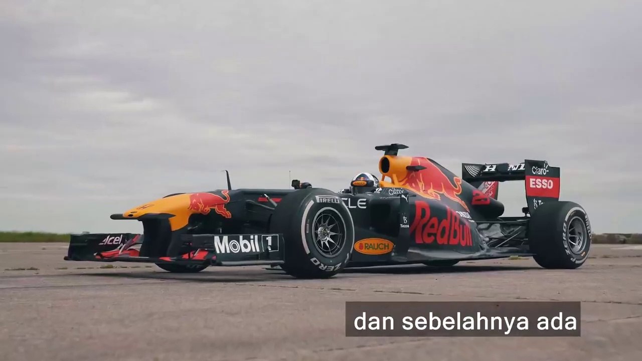 F1 Car v BMW M1000 RR Superbike v 911 Turbo S- DRAG RACE