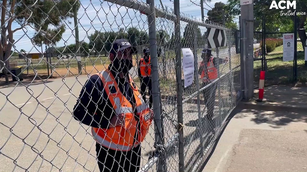 Anti-vaccine mandate protesters moved on from Exhibition Park in Canberra (EPIC) | February 14, 2022 | Canberra Times