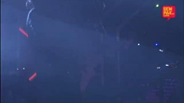 Rockanova - Azmi & Azmi Caliph Buskers - Mentari Di Ufuk Timur