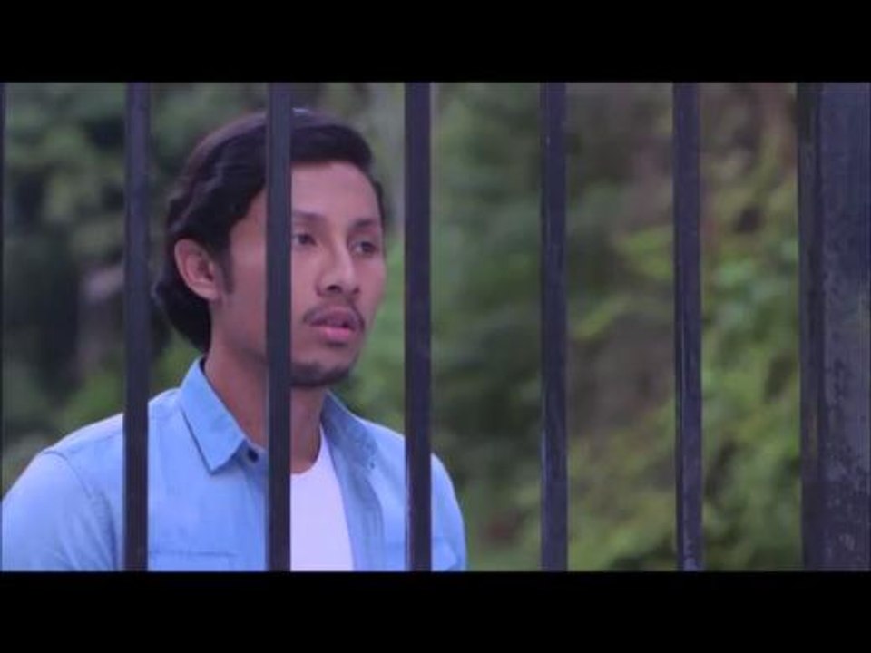 Sayang Papa Saya Tak [Ep5]:  Siapa lelaki yang datang mencari Raisya di rumah ibu Farish?