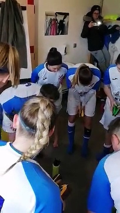 Célébration Victoire ! ES Tourville / FC féminin Rouen plateau Est 2 (championnat R2F le 13/02/2022)