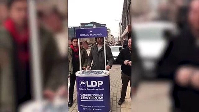 Sokak röportajlarının ''olmazsa olmazı'' tezgahta!