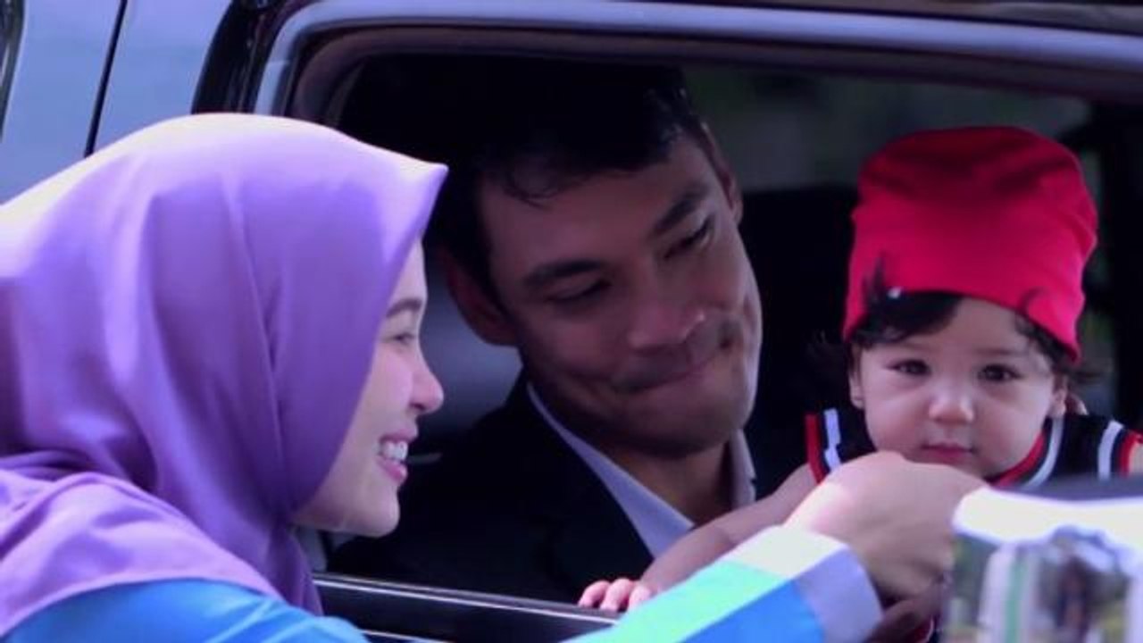 Sayang Papa Saya Tak [Ep9]:  Nampak macam Farish dah jatuh cinta dengan Raisya je!