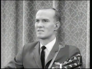 The Jack Benny Program S15E28-Smothers Brothers Show (1965)