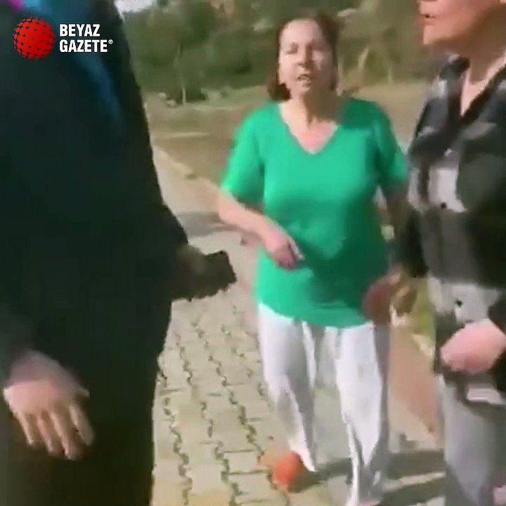 Tartıştığı kadınlara saldırıp kaçtı!