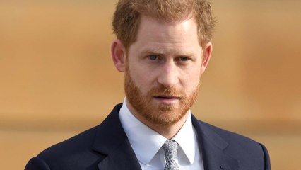 Ohne Meghan! Prinz Harry mit DIESER Frau beim Super Bowl