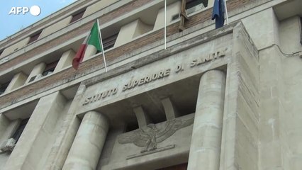 Covid, vaccino contro tutte le varianti: bene i test dell'Iss sui topi