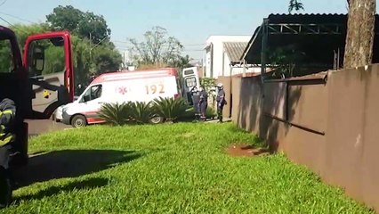 Homem em surto coloca fogo em veículo e gera grande transtorno no Bairro Country