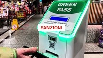 Super Green Pass, scatta l'obbligo per i lavoratori over 50: ecco le sanzioni per chi trasgredisce