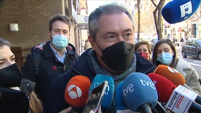 Juan Espadas augura que el futuro de Moreno Bonilla pasa por aliarse con VOX en Andalucía