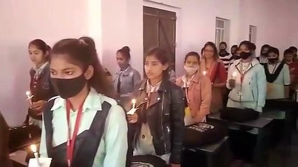 पुलवामा के शहीदों को दी श्रद्धांजलि