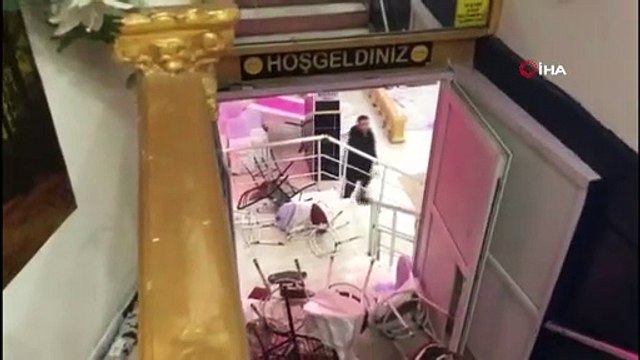 Sultangazi'de pavyon ihbarına giden polislere saldırı - İhlas Haber Ajansı