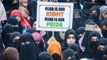 Karnataka hijab row sparks war of words! Watch Halla Bol