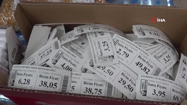 Tuzla Belediyesi zabıta ekiplerinden marketlere KDV indirimi denetimi