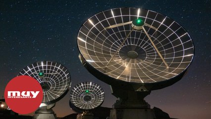 Sombra cósmica y la temperatura del universo joven