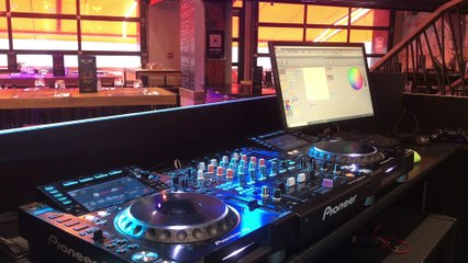 Saint-Valentin : La journée pour les couples, la soirée pour les célibataires