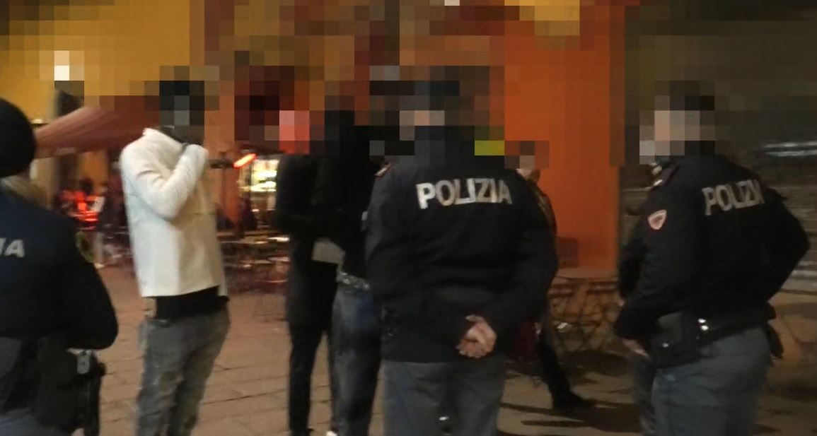 Video Bologna - Movida, chiuse 2 attività e sequestrate 80 birre (14.02.22)