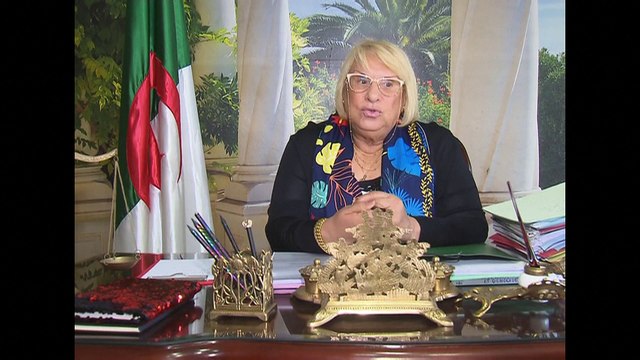 Une avocate porte plainte contre les essais nucléaires français en Algérie dans les années 60