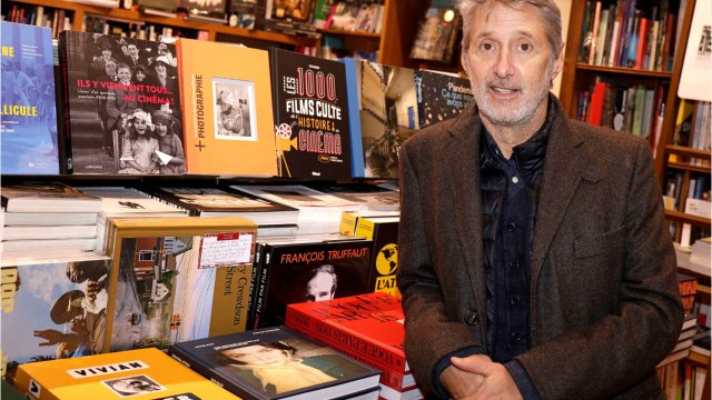 GALA VIDEO - EXCLU VIDÉO - Quelqu'un de rare et capital : Antoine de Caunes rend un hommage vibrant à Philippe Gildas