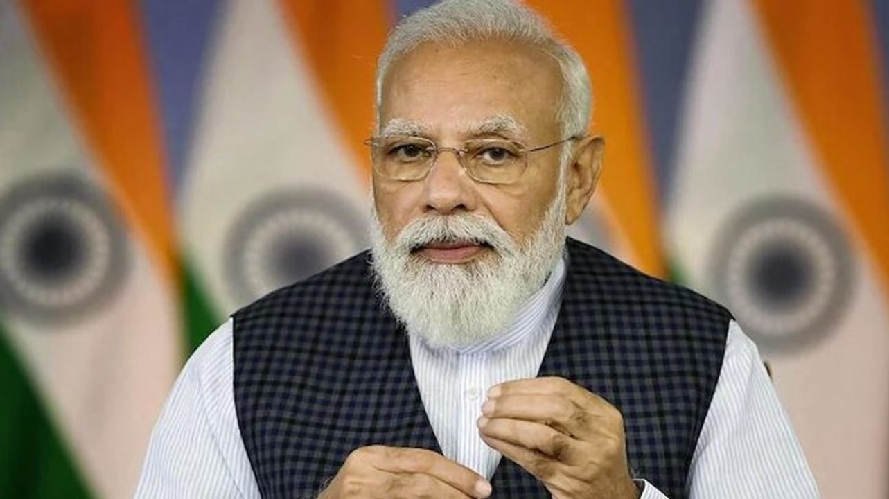 Politics peaks over Pulwama, PM slams Oppn; Karnataka likely to come up with SOPs for schools over hijab; more