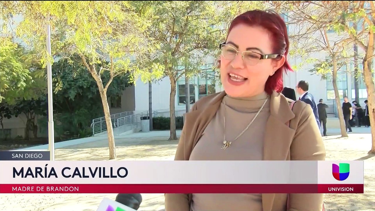 Más de 100 parejas decidieron darse el sí frente al mar de San Diego en el día de san valentín