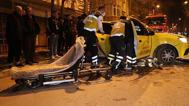 Edirne'de yaşanan kazada ortalık savaş alanına döndü