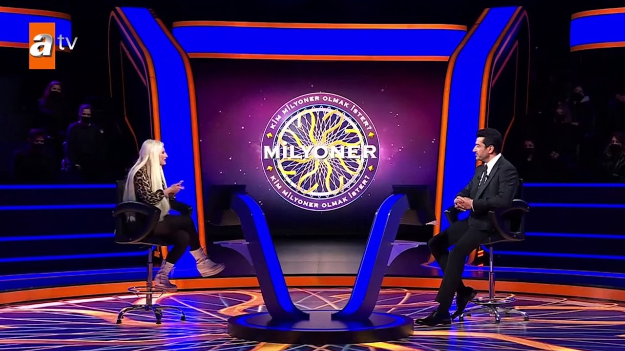 Kenan İmirzalıoğlu'ndan genç yarışmacıya: 20 yaşında birinin kendinden umudu kesmiş olmasını kabullenemiyorum